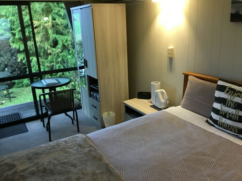 Hotel Waitomo Caves Guest Lodge