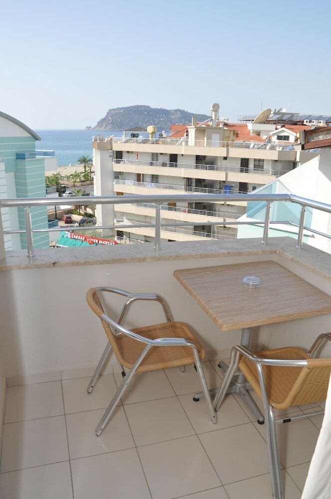 Grand Atilla Hotel