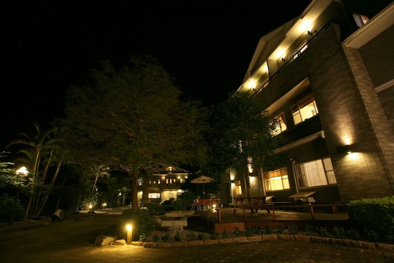 Hotel Deep Breathing B&B