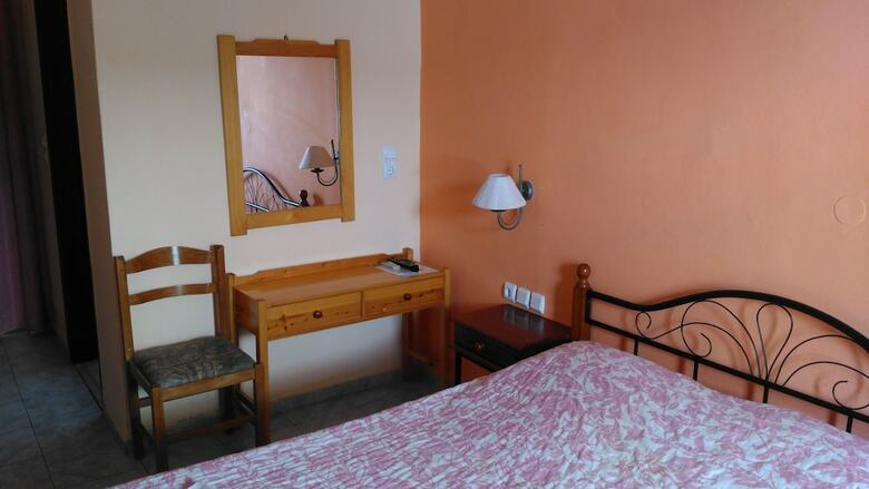Hotel The Santo George Beach Resort