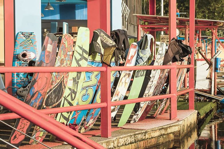 Hotel Phuket Wake Park Apartment