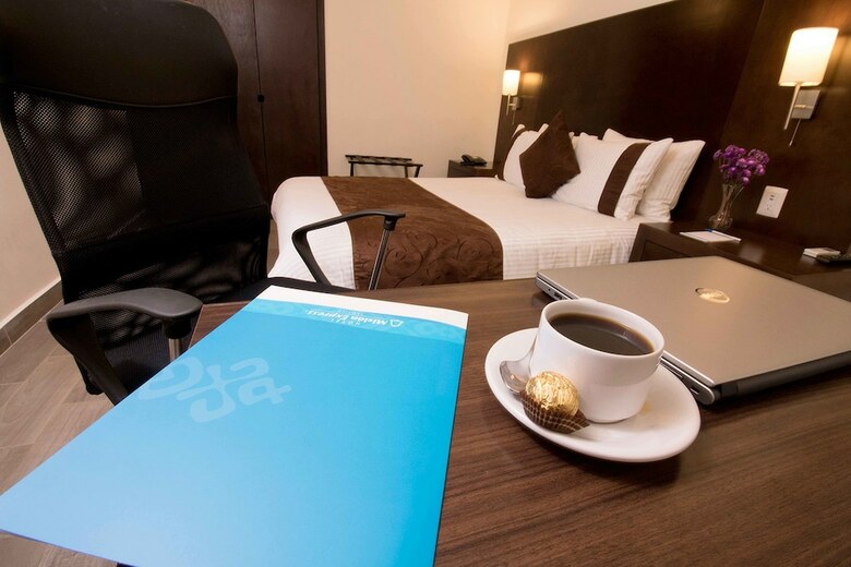 Hotel Misi�n Express Tampico