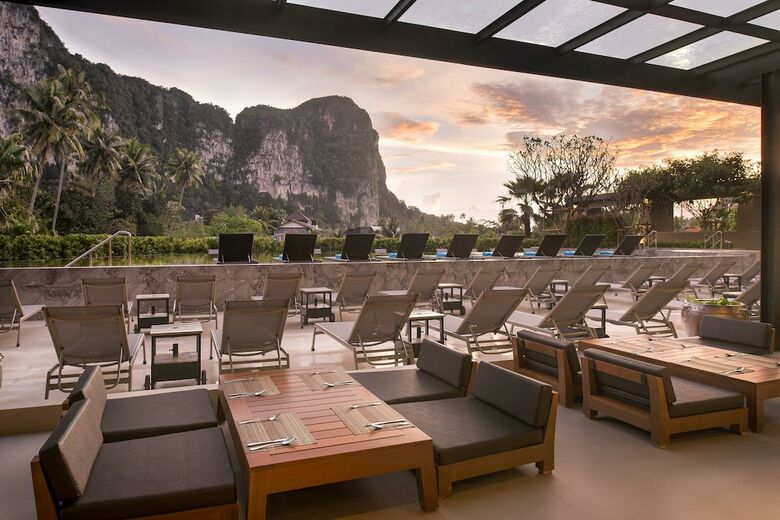 Hotel Centra By Centara Phu Pano Resort Krabi