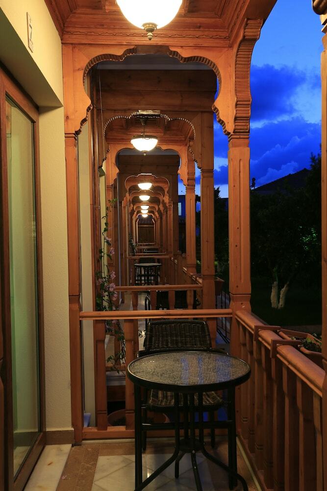 Kerme Ottoman G�kova Butik Hotel