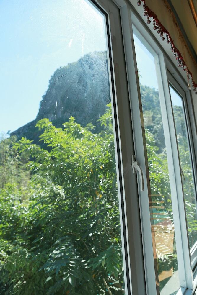 Hotel Phong Nha Midtown