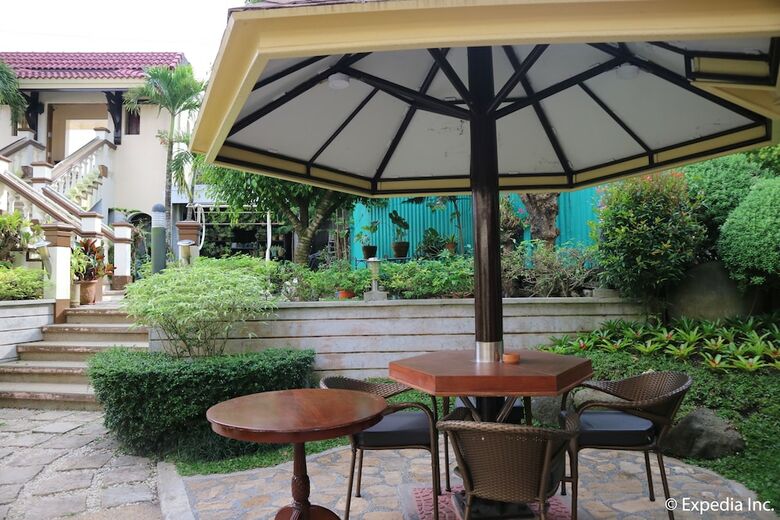 Bed & Breakfast Ronamar Apartelle