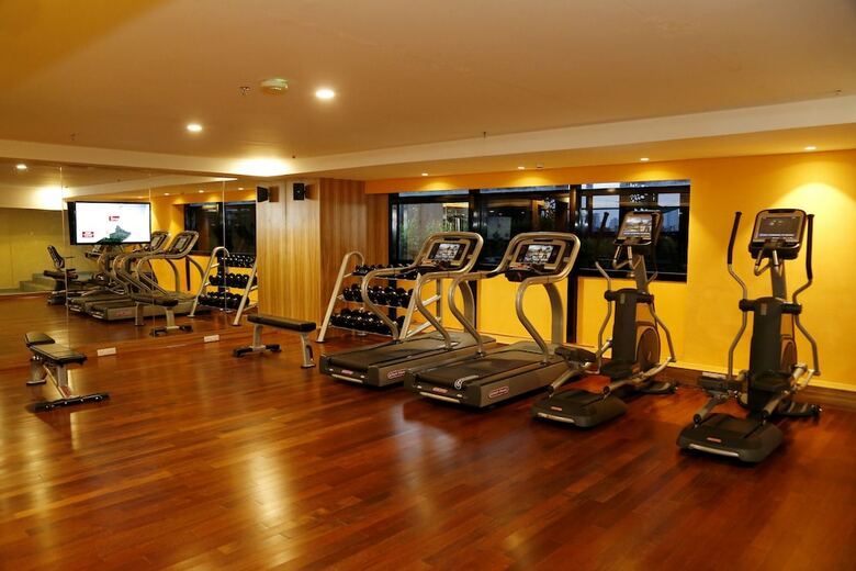 Hotel The Raviz Calicut