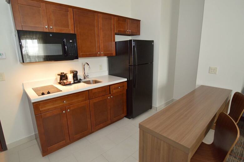 Hotel Best Western Ingleside Inn & Suites