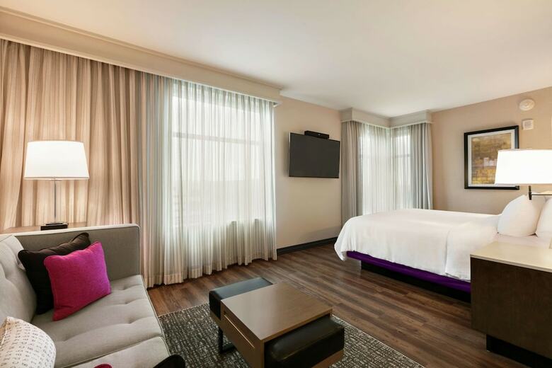 Hotel Embassy Suites By Hilton Berkeley Heights