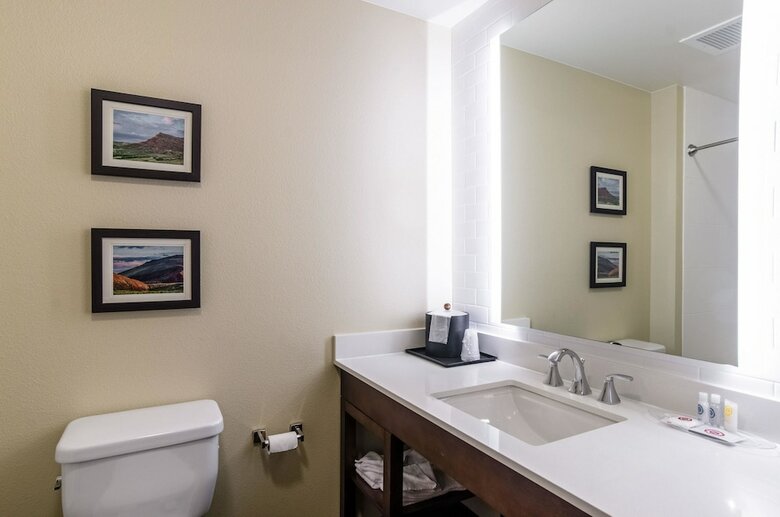 Hotel Comfort Suites Loveland