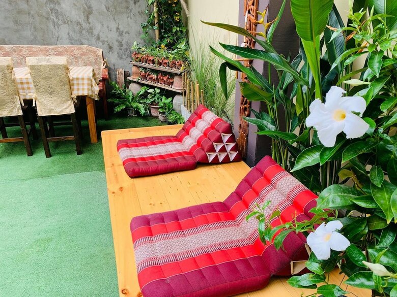 Hotel At Phra Sing