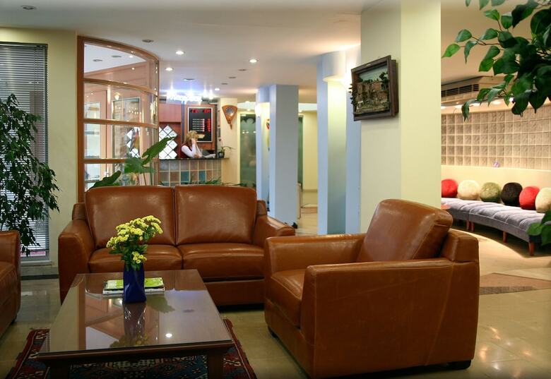 Vip Apart Hotel