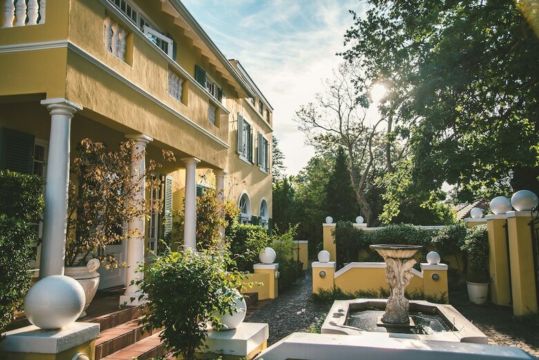 Hotel Villa Grande Guest House
