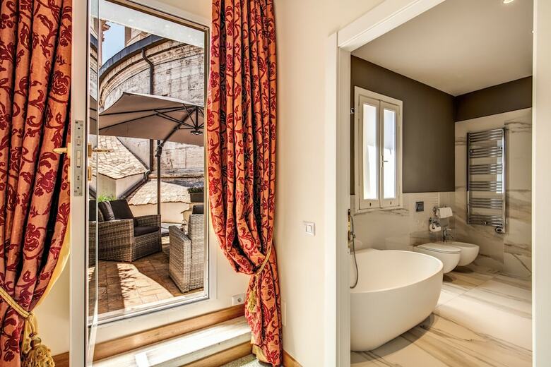 Hotel Eitch Borromini Palazzo Pamphilj