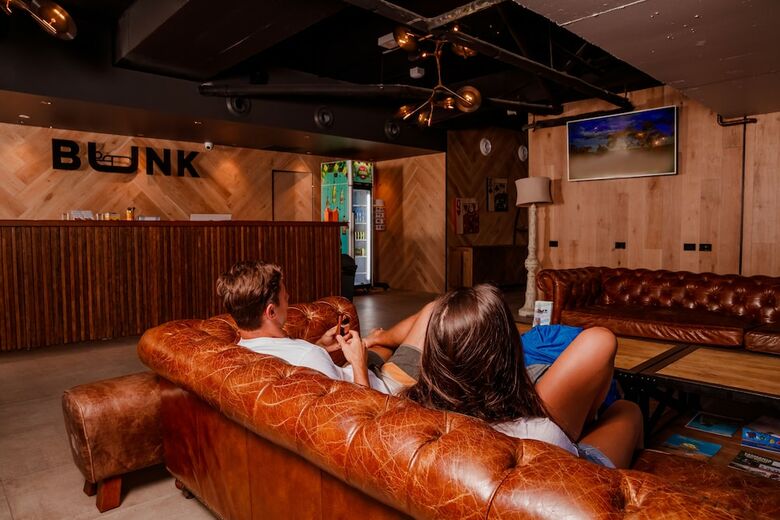 Hostal Bunk Backpackers Surfers Paradise - Hostel