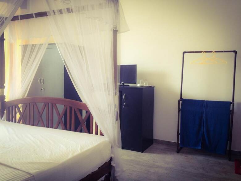 Hotel Mirissa Seastar