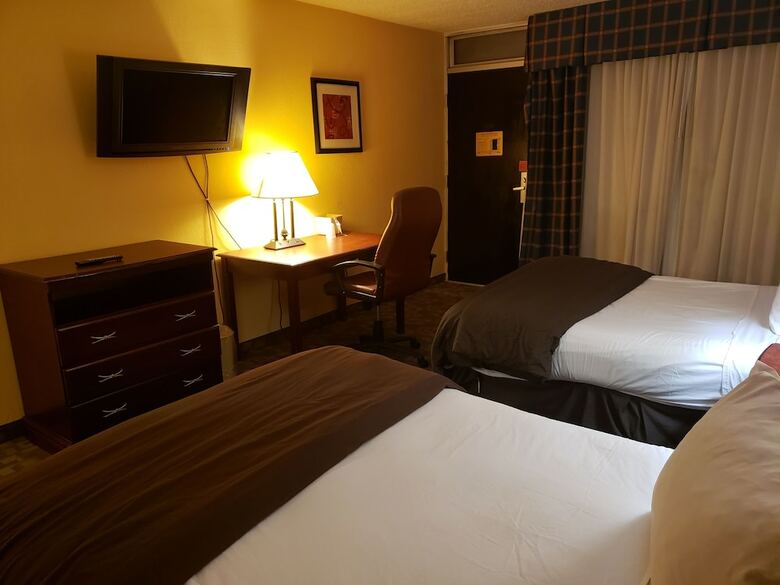 Dfw Airport Hotel And Conference Center