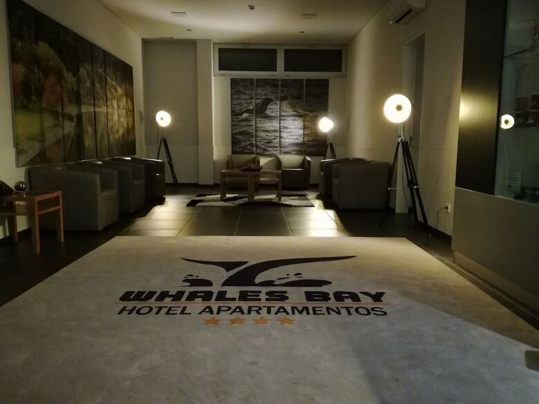 Apartamentos Whales Bay Hotel