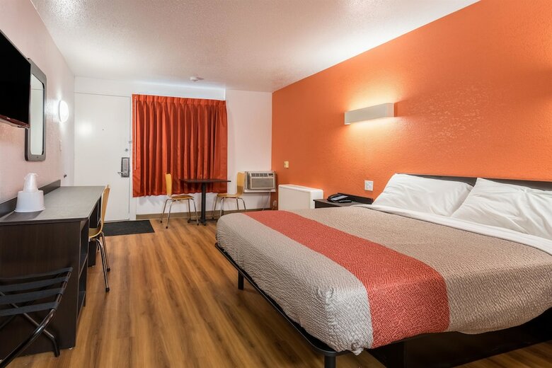 Hotel Motel 6 Schenectady