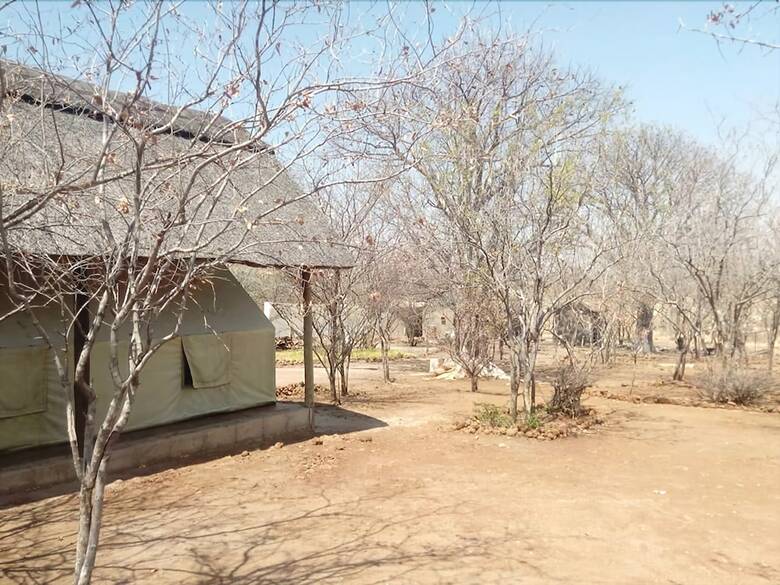Liya Lodge And Campsite