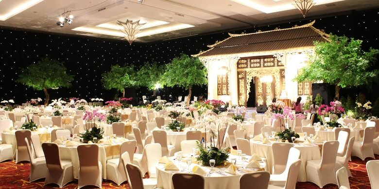 The Luxton Cirebon Hotel And Convention
