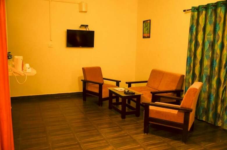 Hotel Regenta Resort Century