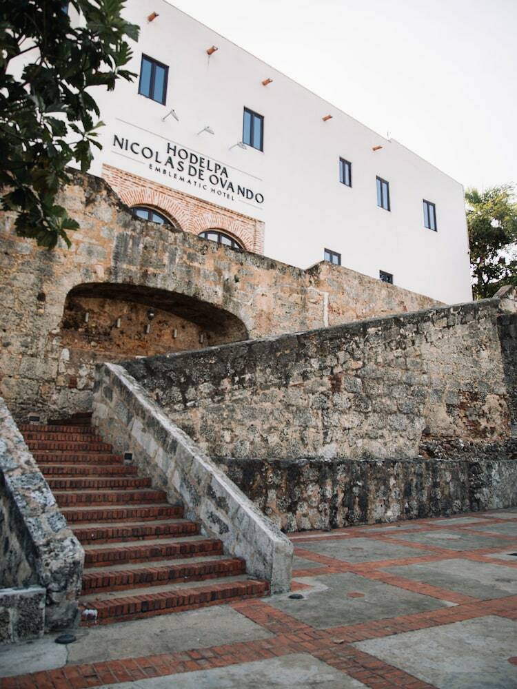 Hotel Hodelpa Nicolas De Ovando