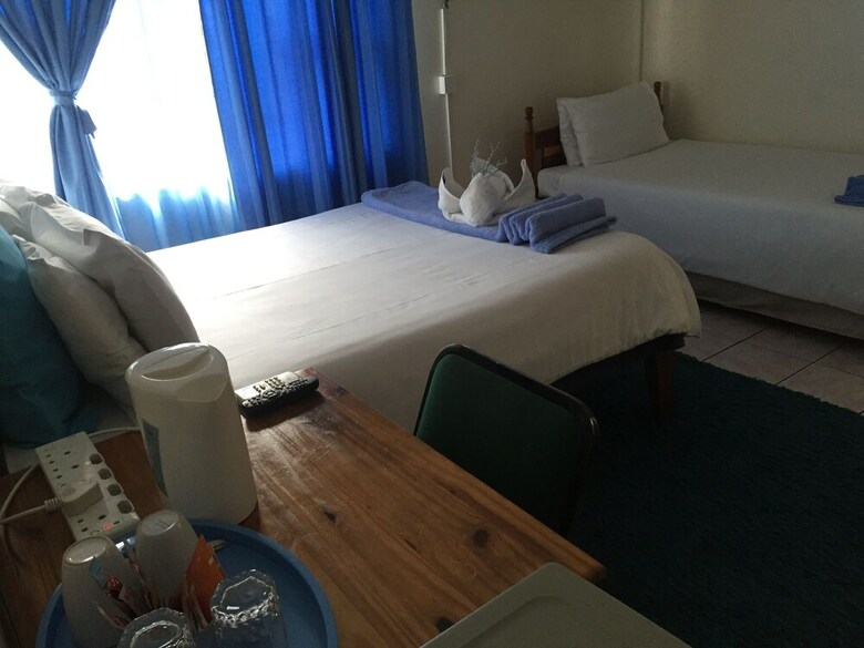 Hotel Liya Guest Lodge