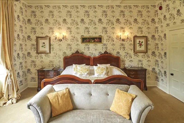 Pale Hall Hotel