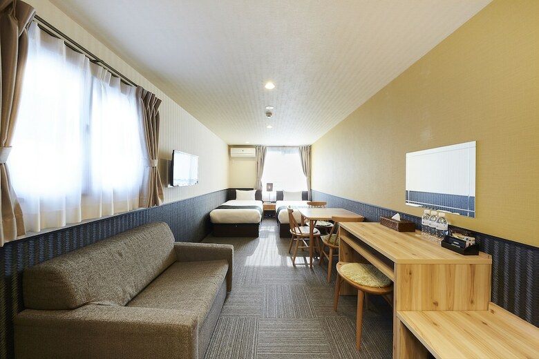 Apartamentos Rinn Nijo Castle