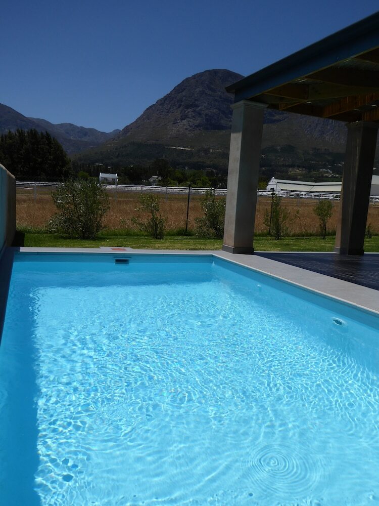 Villa Saddlebrook Cottage