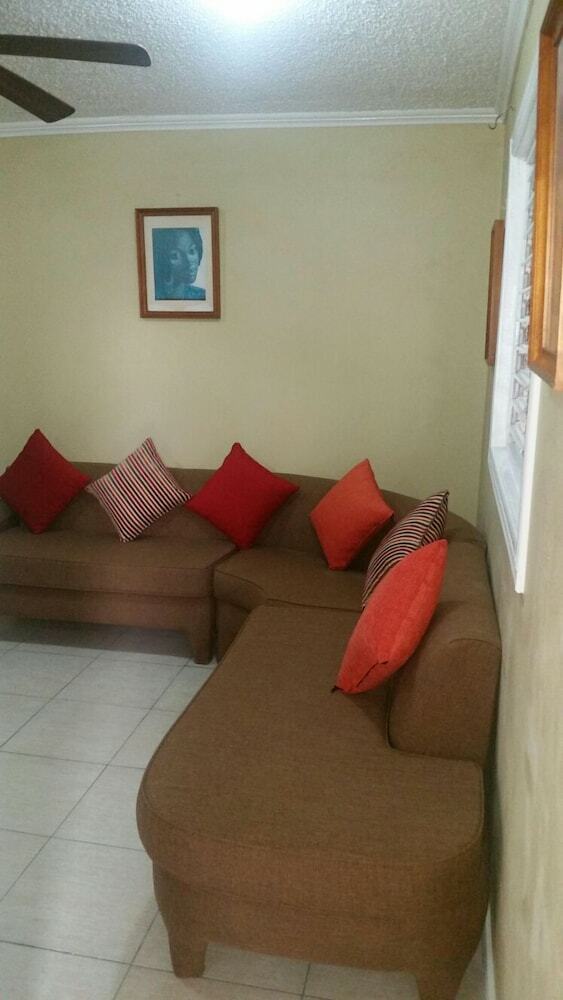 Apartamentos Oaklands Guest Oasis