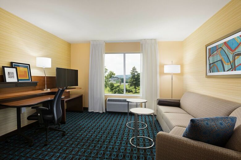 Hotel Fairfield Inn And Suites By Marriott Belle Vernon