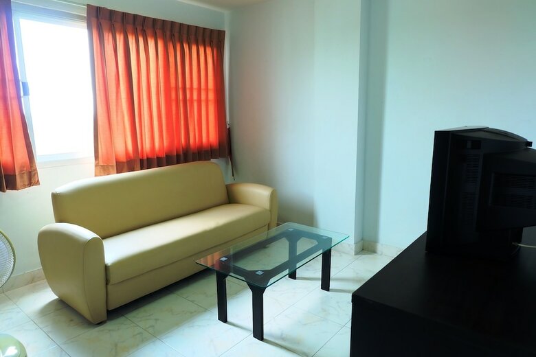 Hotel Larrivee