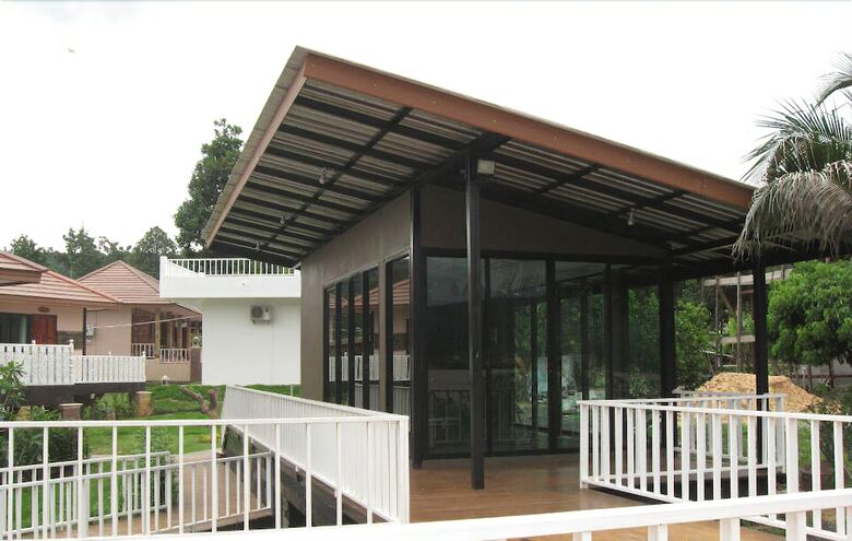 Hotel Kayom House