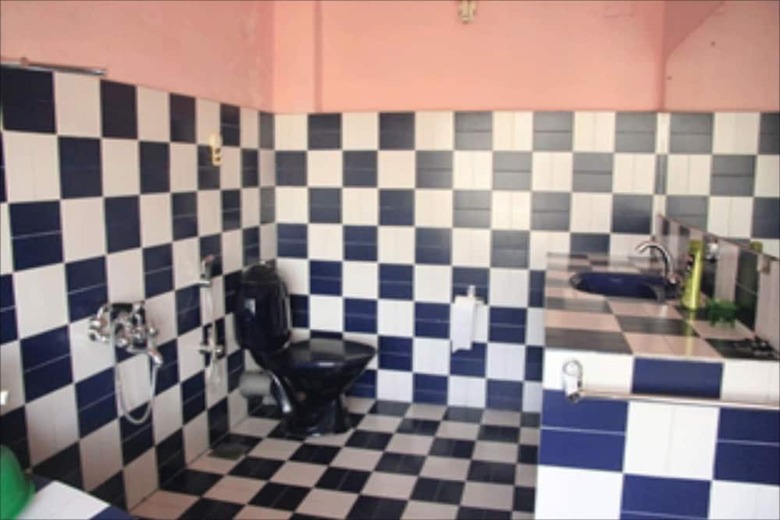 Khumbila Hotel