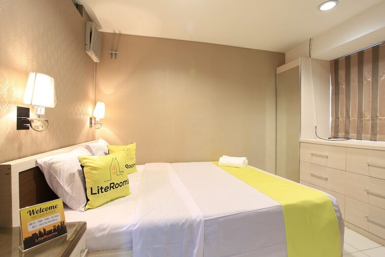 Apartamentos Literooms At Kebagusan City