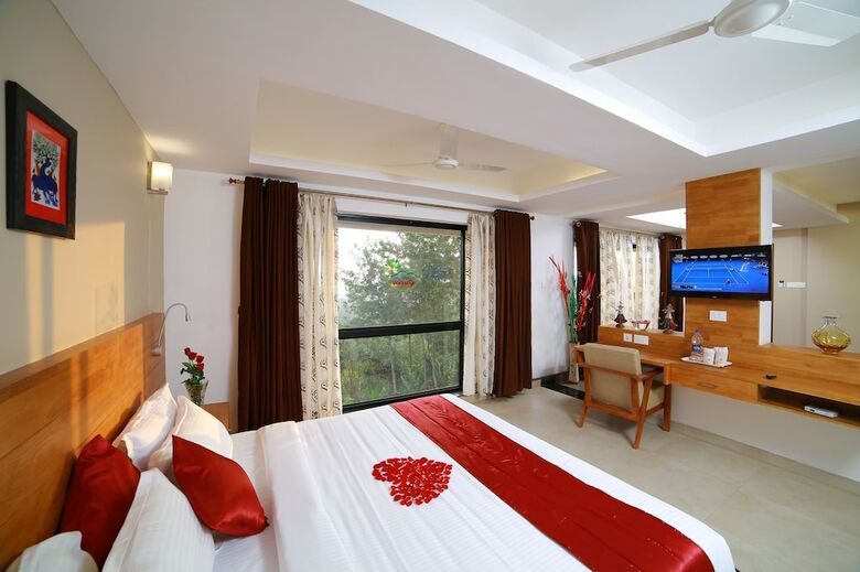 Hotel The Munnar Queen