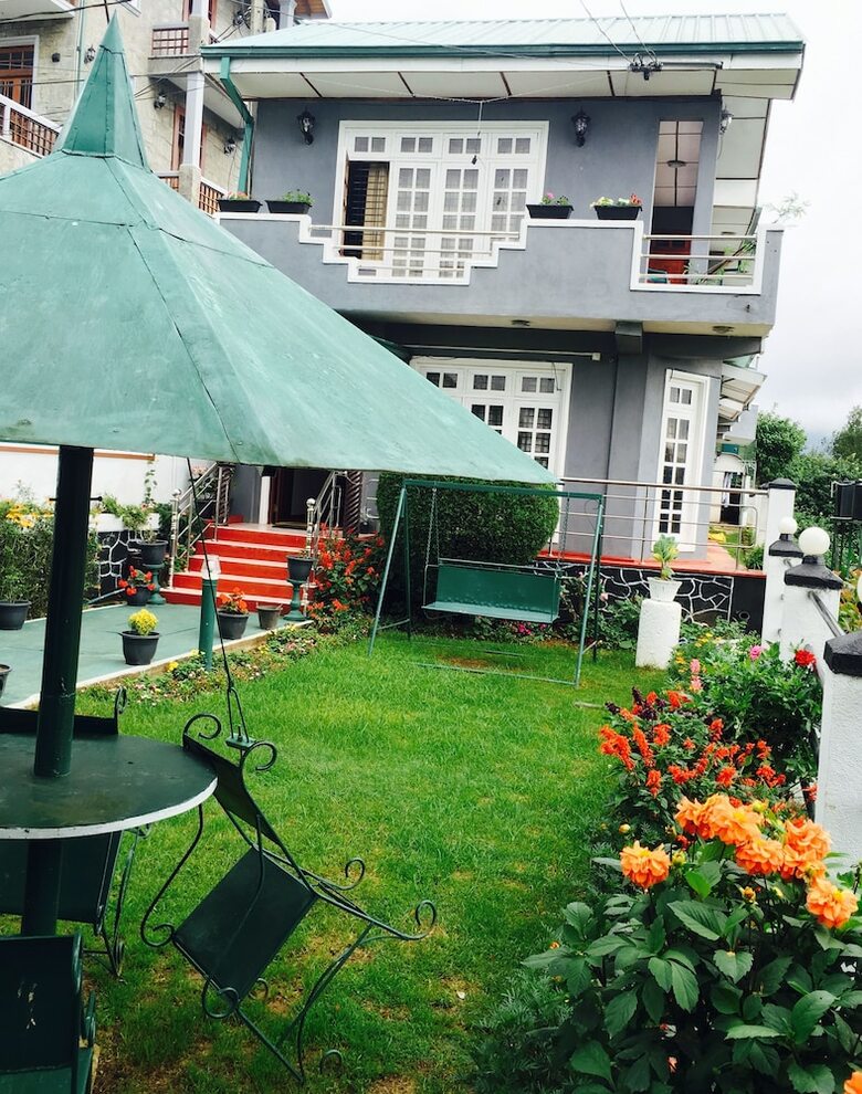 Royal Mount Hotel