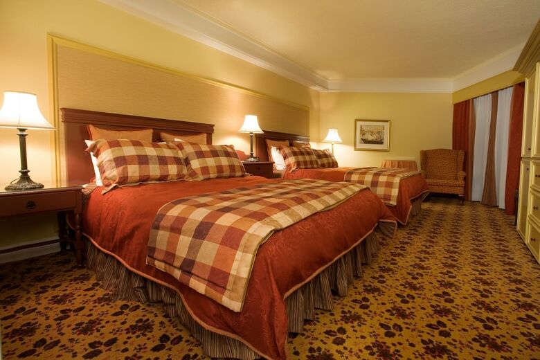 Hotel Manoir Du Lac Delage
