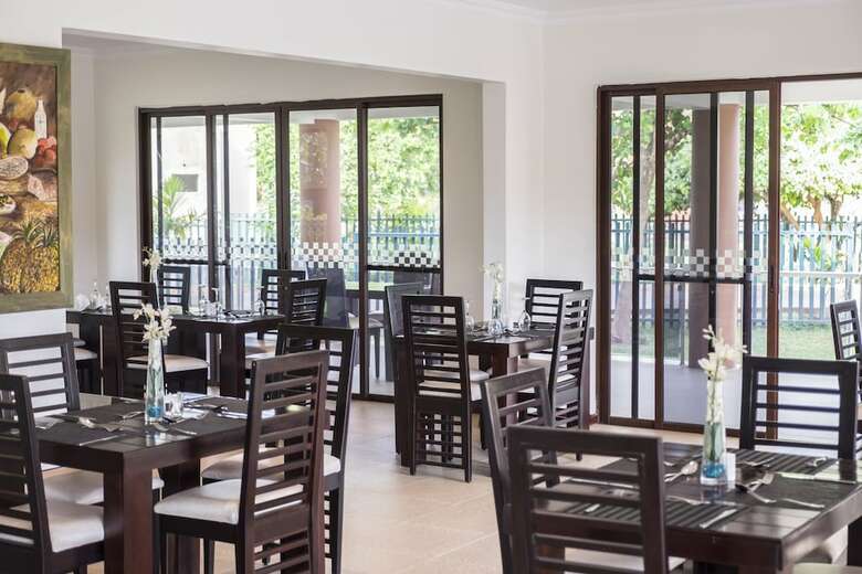 Twangale Park Hotel