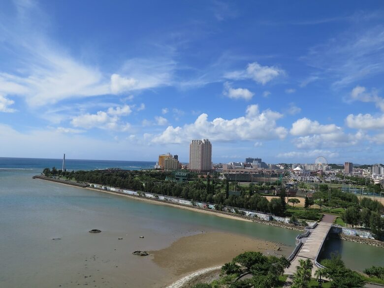 Hotel Beach Front Tower Mihama