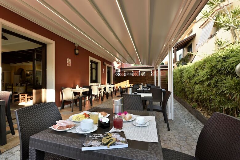Nicoletta Hotel