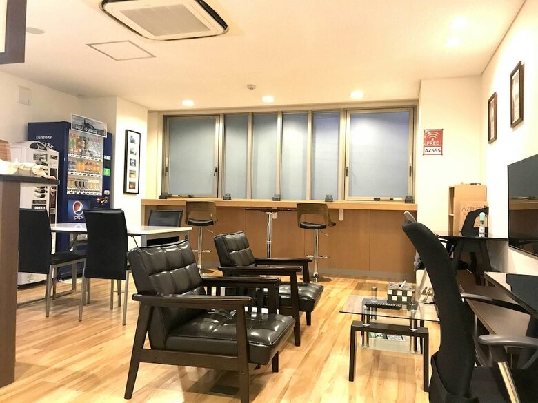 Hostal Az Hostel