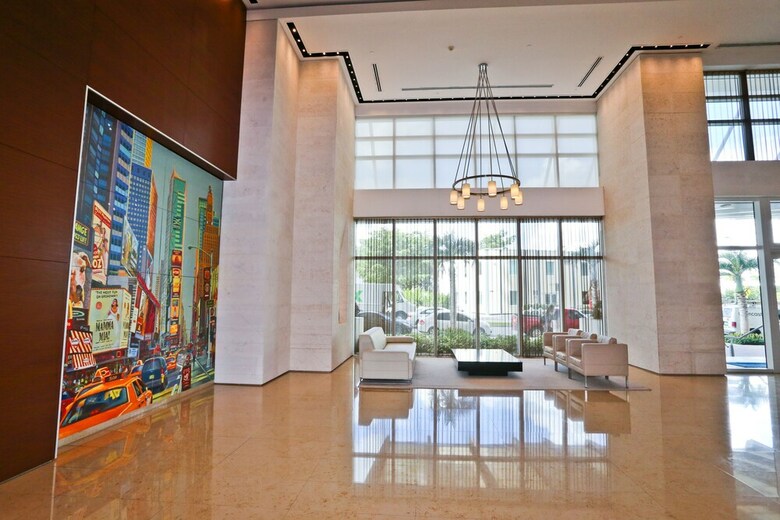 Apartamentos Nuovo - Downtown Miami / Brickell
