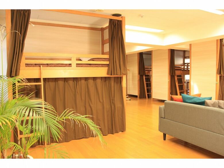 Hostal T&k Hostel Kobe Sannomiya East