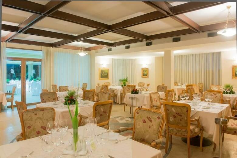 Hotel Olympic Palace