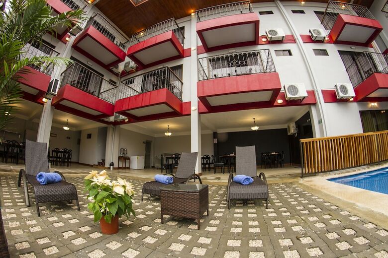 Fortuna Downtown Inn - Hotel