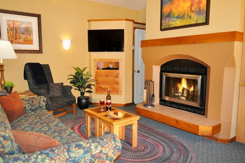 Hotel Worldmark By Wyndham Olympic Village Inn