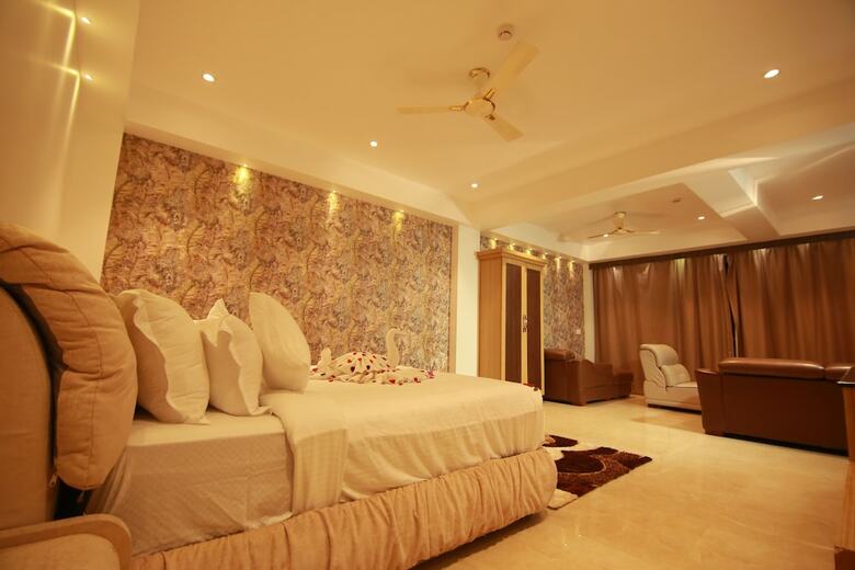 Hotel Parakkat Nature Resorts